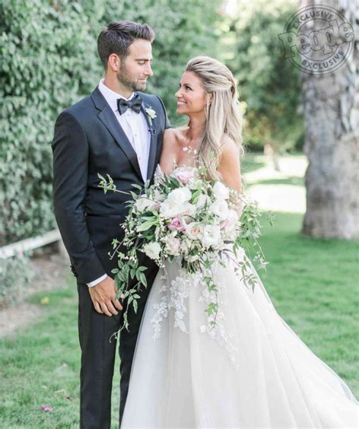 A.J. Allodi: Amber Lancaster Biography , Husband Age, Instagram, Net Worth