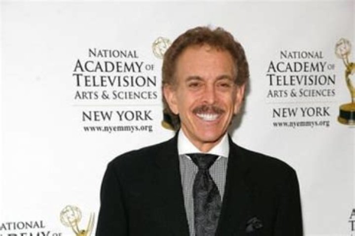 Arnold Díaz Wiki, Age, Wife, Family, Shame On You, Salary, Height, Net Worth, Instagram