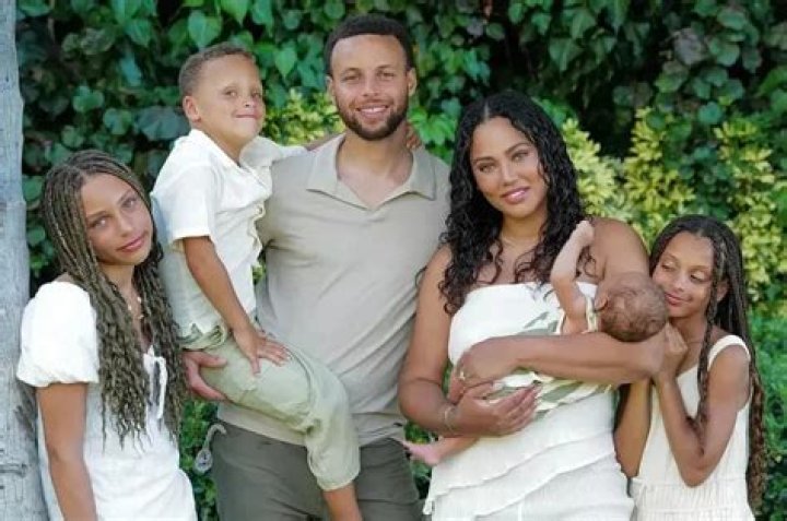 Ayesha Curry Has Four Siblings Jaz, Maria, Janiece And Chad Alexander