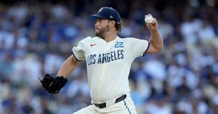 Clayton Kershaw Height, Age, Contract, Salary, College, Family, Strikeouts Career
