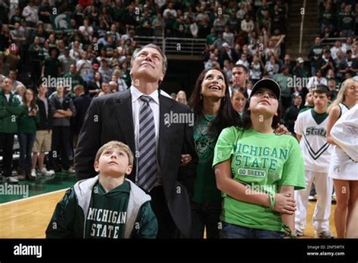 Coach Tom Izzo Has 2 Kids with Wife Lupe Marinez Izzo