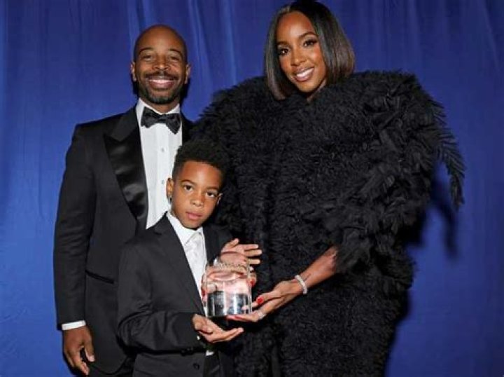Donovan Weatherspoon Net Worth: How Rich is 2realmacdatfee Actually?