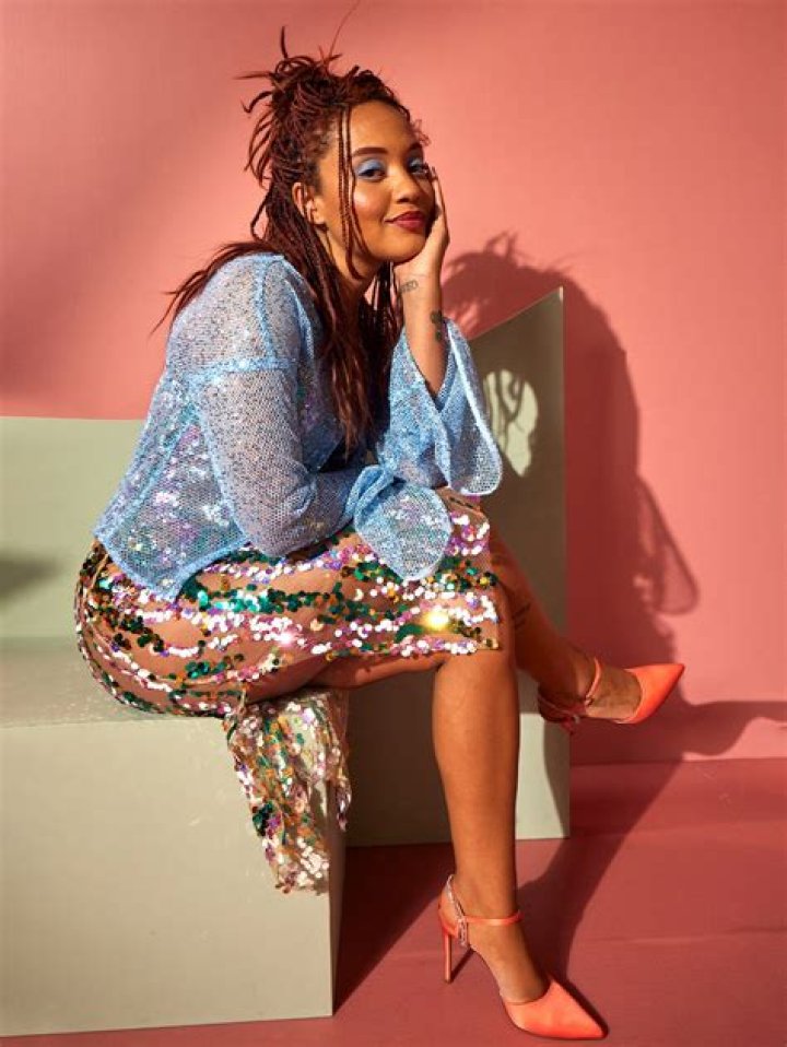 Kiersey Clemons Sexuality: Is She Gay? Parents And Family