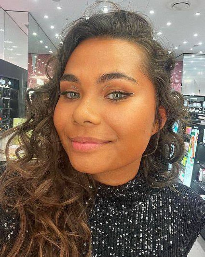 Yasmin Honeychurch Wikipedia, Biography, Age, Height, Boyfriend, Family, Instagram