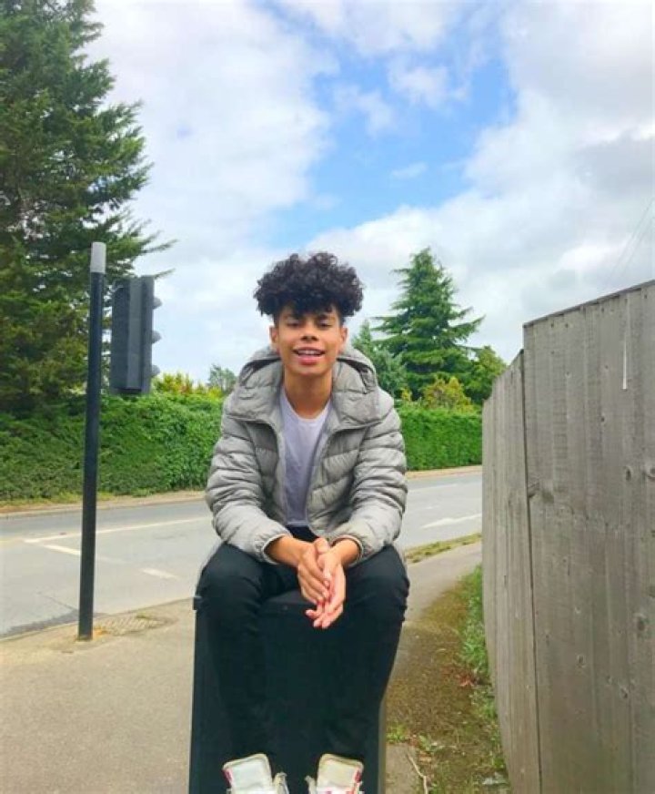 Zion Sapong Height, Weight, Net Worth, Age, Birthday, Wikipedia, Who, Nationality, Biography