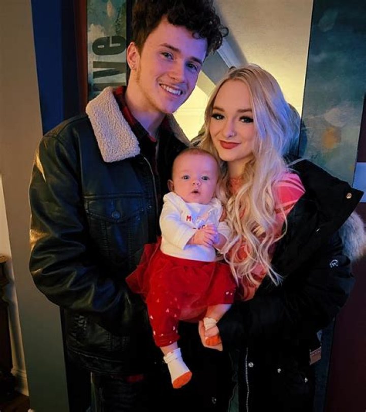 Zoe Laverne Net Worth, Boyfriend, Birthday, Age, Wiki, Biography, Height & Weight